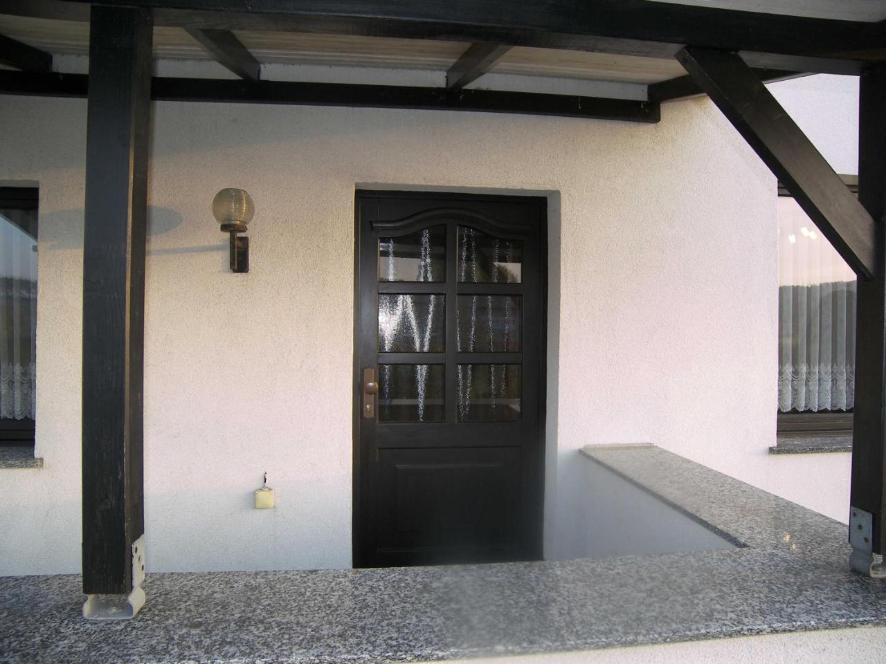 Ferienwohnung Im Haus Lutow Экстерьер фото