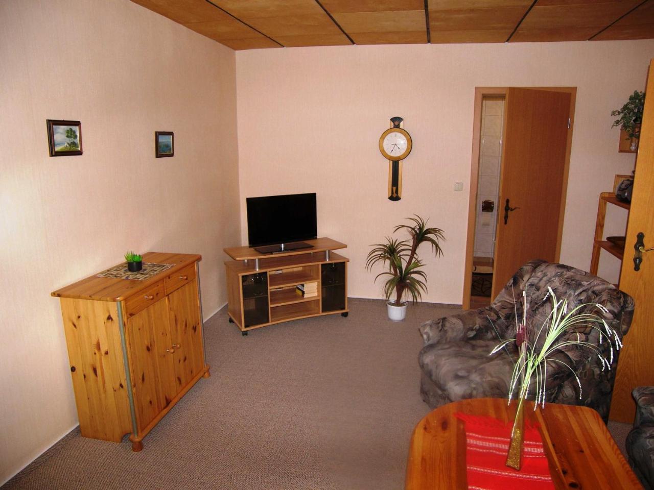 Ferienwohnung Im Haus Lutow Экстерьер фото
